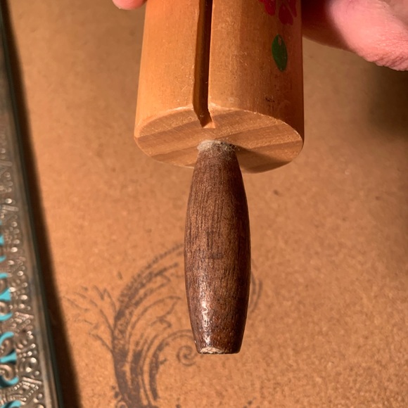 Vintage Rolling Pin Recipe Card Holder (B12) - Picture 3 of 6